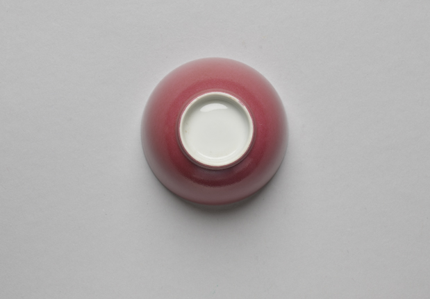 Wine yuan cup with rouge glaze, Qing dynasty, Kangxi reign (1662-1722)-China Archive